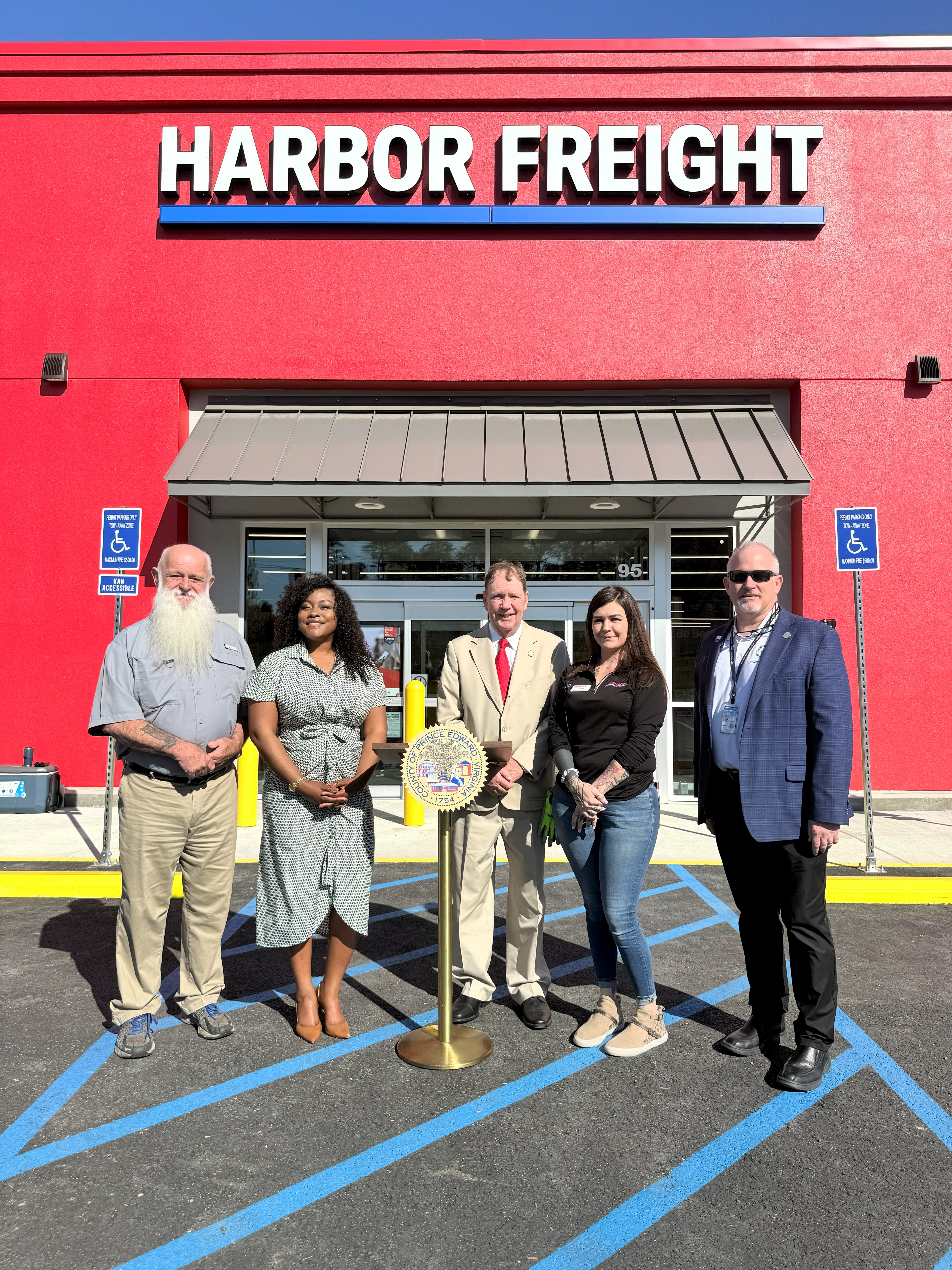 Harbor-Freight-Ribbon-Cutting-5-2025.jpg
